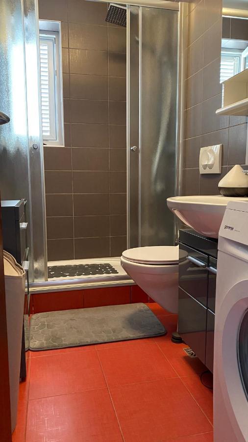 Apartment La God Malinska Eksteriør billede